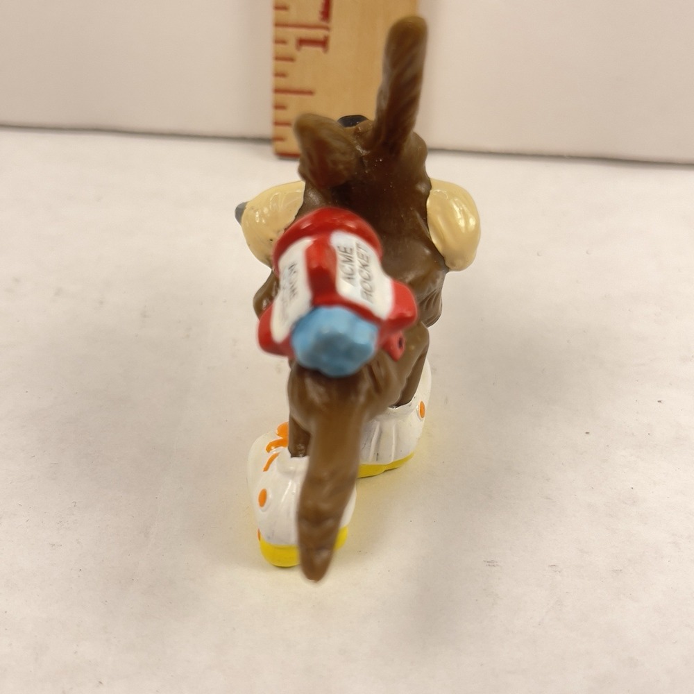 Vtg 1990 Applause Looney Tune Wile E Coyote ACME Rocket Roller Skates PVC Figure - Picture 5 of 7
